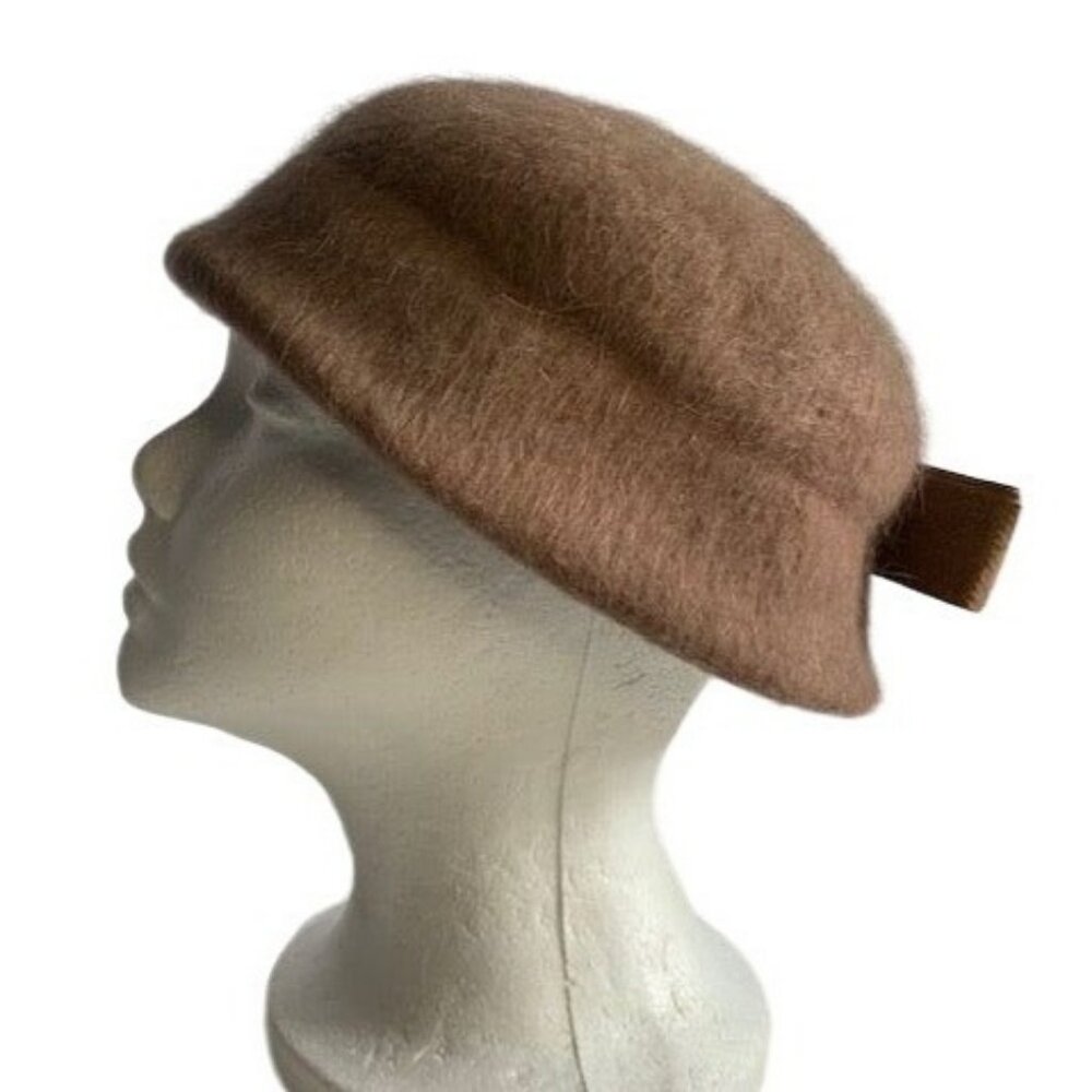 Vintage Womens Light Brown Wool Hat Ribbon Bow Accent 22-Inch Head Circumference